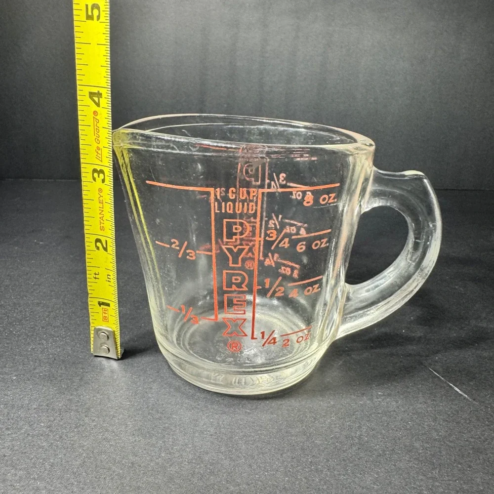 Vintage Pyrex 1 Cup Liquid Measuring Cup Red Lettering D-Handle #508 Made in USA